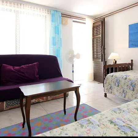 Emily Apartment Vrboska
